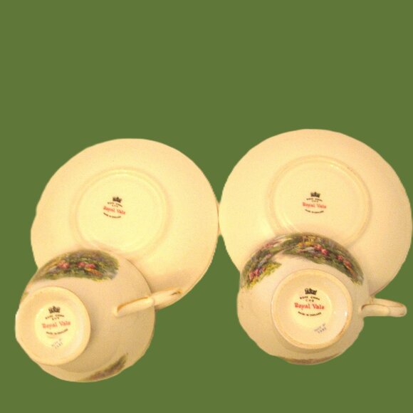 Vintage Royal Vale home country sets (4 available) bone china made in England - Picture 4 of 4